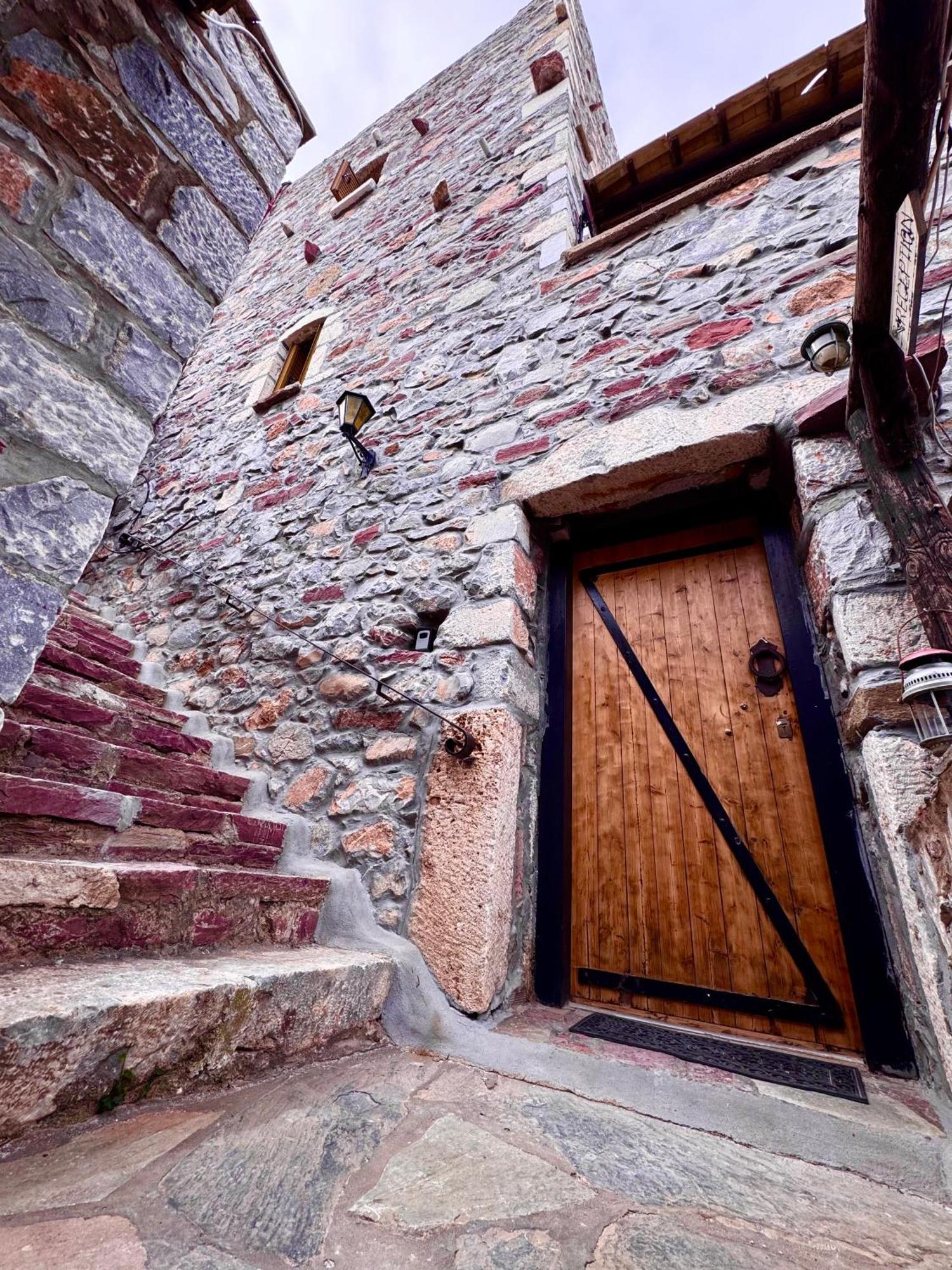 Hotel Castle Rizaraki Kokkala Exterior foto